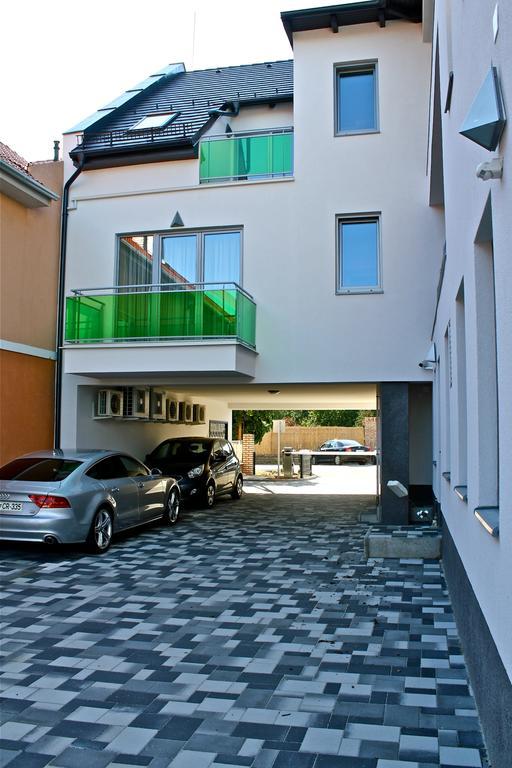 Olive Apartman Sárvár Exterior foto